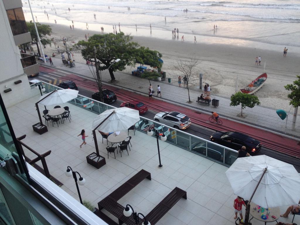 Appartamento Baln Camboriu - Beira Mar Balneário Camboriú Esterno foto